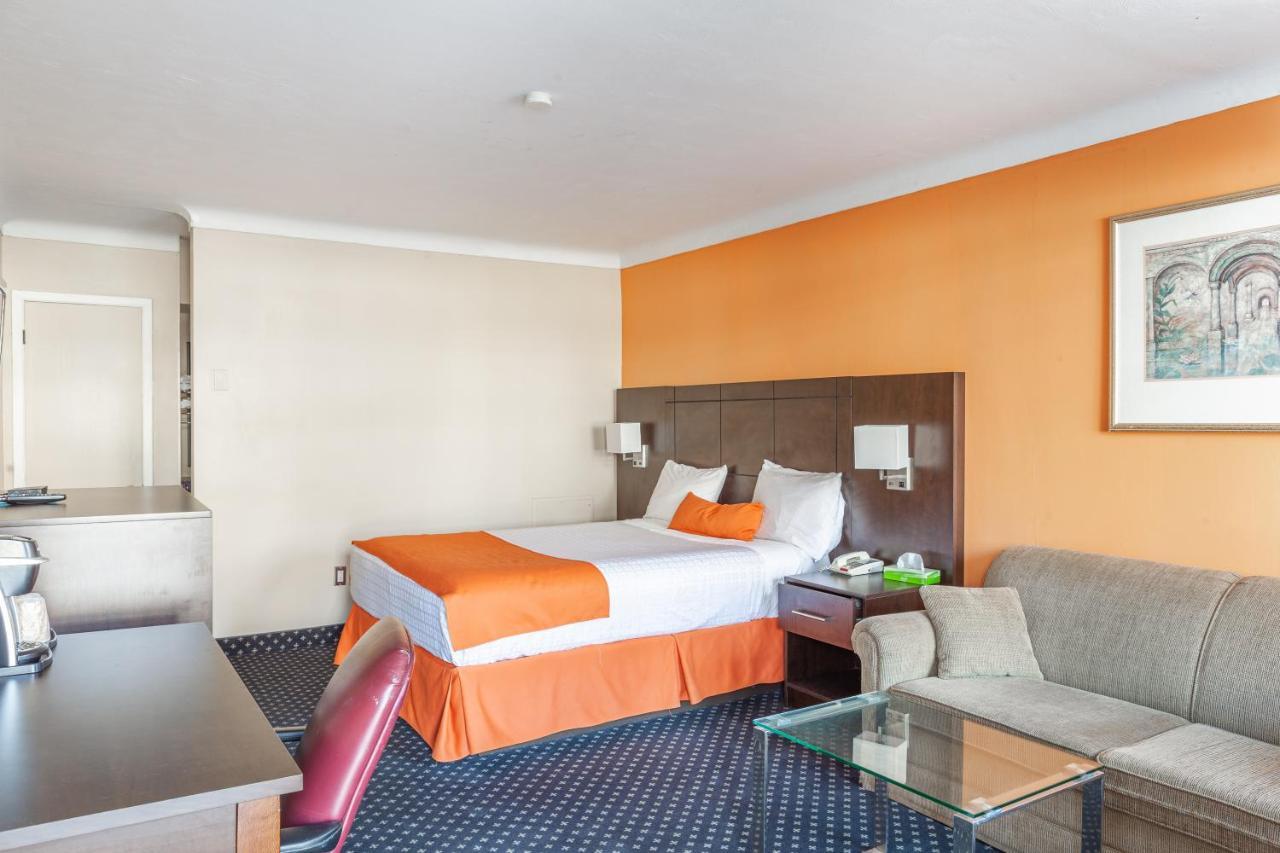Knights Inn North Bay Εξωτερικό φωτογραφία