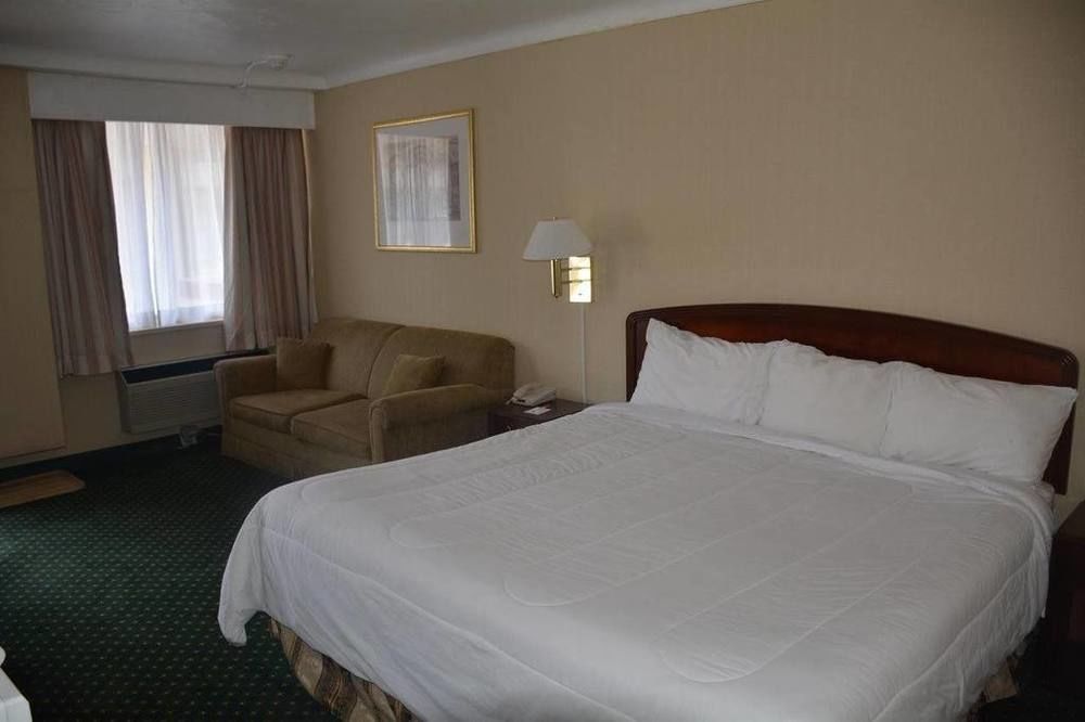 Knights Inn North Bay Εξωτερικό φωτογραφία